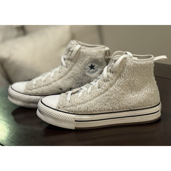 Converse CTAS Mens Size 7 Youth 7 Platform Hi Top Shoes White Sherpa - Picture 1 of 7